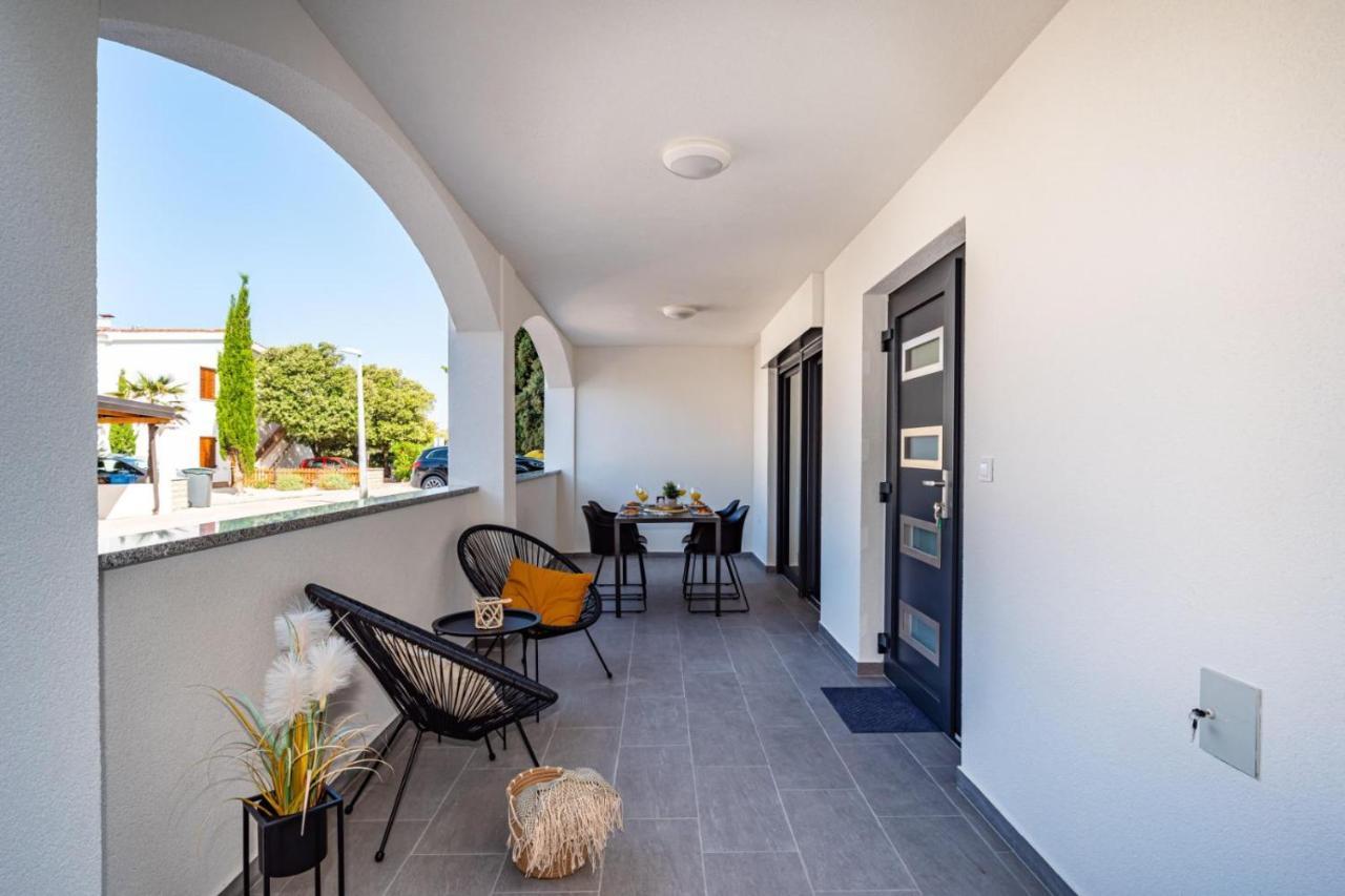 Villa Marta ماندري المظهر الخارجي الصورة